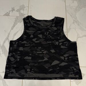 Lululemon Athletica Black and Gray Muscle Tee